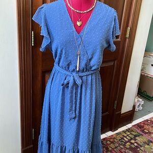 Fashion Swiss dot maxi dress Wedgewood blue NWT Ruffle short sleeve V-neck